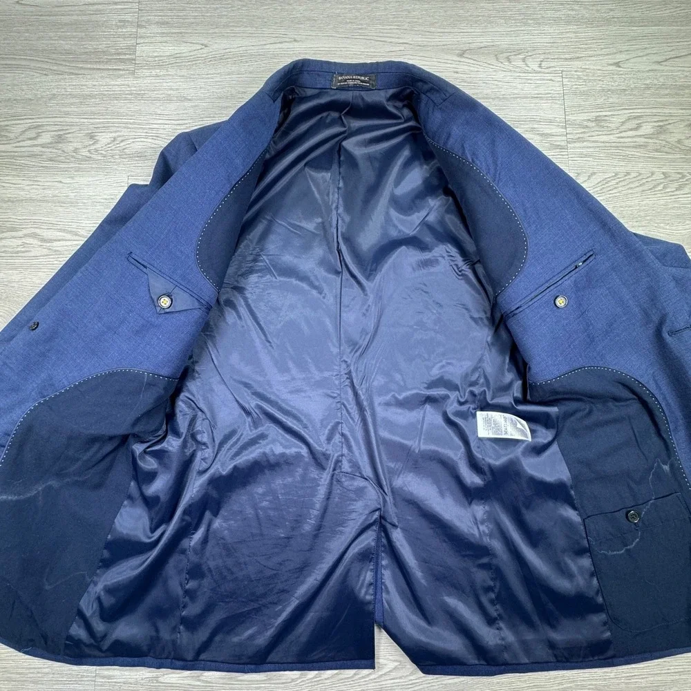 Banana Republic Mens Blazer Italian Wool Blend Blue 38 Regular Two Button Jacket